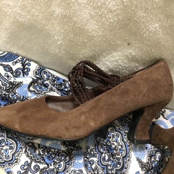 Vertan Italy Suede Heels with Straps Size 6.5 - Picture 4 of 8